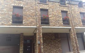 Apartamentos Taramundi Verde